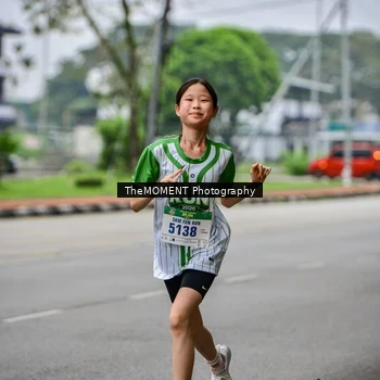 Runner Photo 8664294