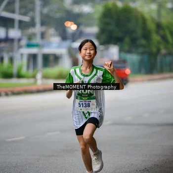 Runner Photo 8664301