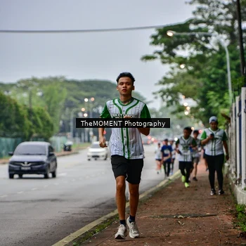 Runner Photo 8664331