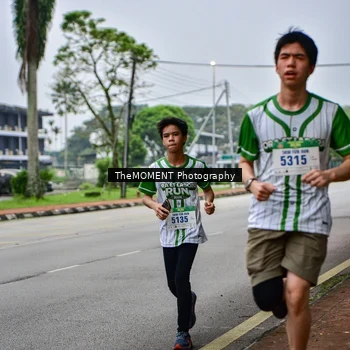 Runner Photo 8664341
