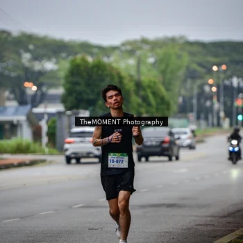 Runner Photo 8664351