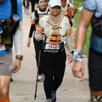 Runner Photo 8664355