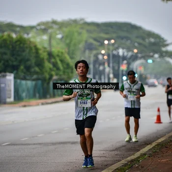 Runner Photo 8664359