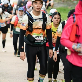 Runner Photo 8664367