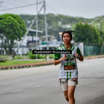 Runner Photo 8664374