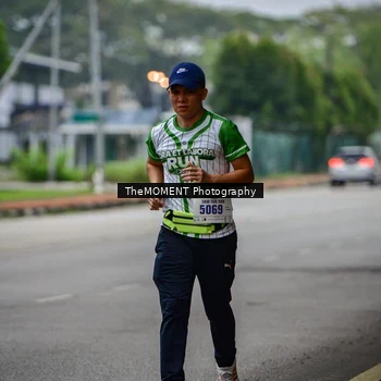 Runner Photo 8664379