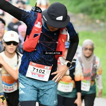 Runner Photo 8664392