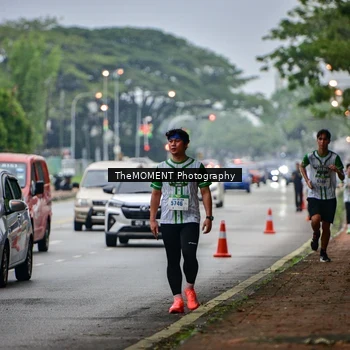 Runner Photo 8664394