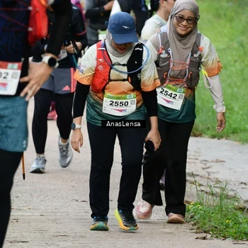 Runner Photo 8664397