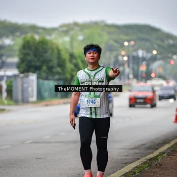 Runner Photo 8664400