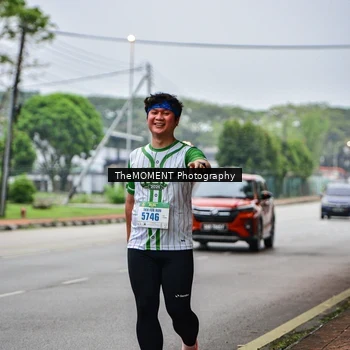 Runner Photo 8664406