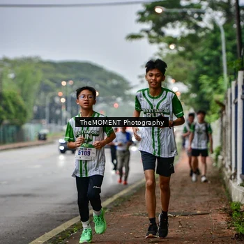 Runner Photo 8664410