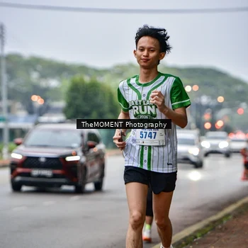 Runner Photo 8664420