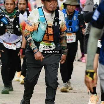 Runner Photo 8664447