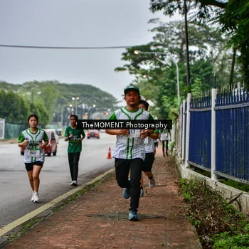 Runner Photo 8664454