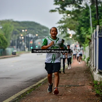Runner Photo 8664458