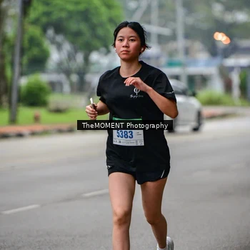 Runner Photo 8664468