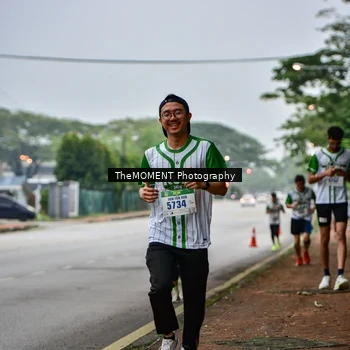 Runner Photo 8664472