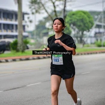 Runner Photo 8664477