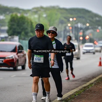 Runner Photo 8664495