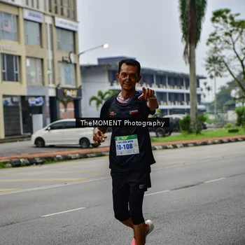 Runner Photo 8664498