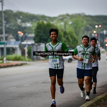 Runner Photo 8664506