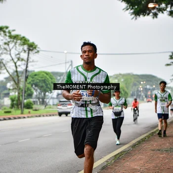 Runner Photo 8664525