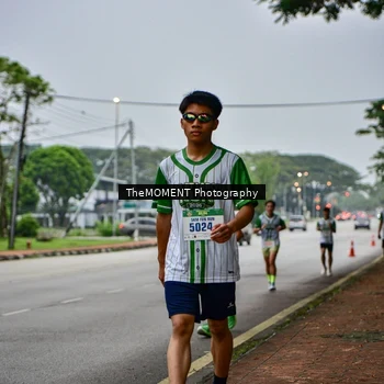 Runner Photo 8664530