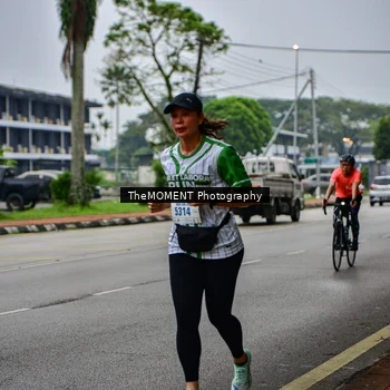 Runner Photo 8664537