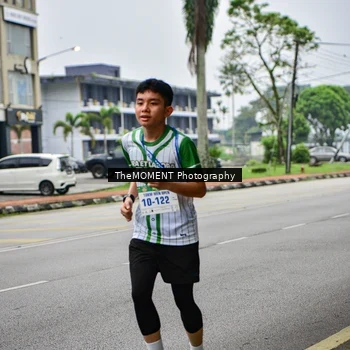 Runner Photo 8664542