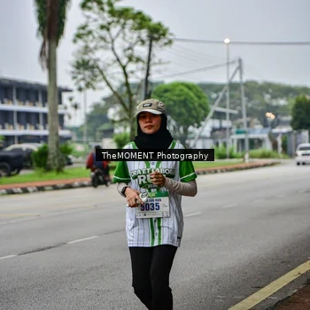 Runner Photo 8664592