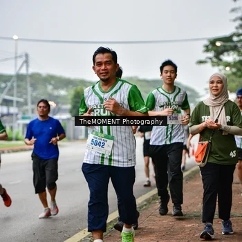 Runner Photo 8664637