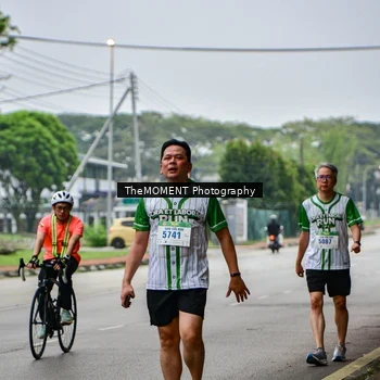 Runner Photo 8664649