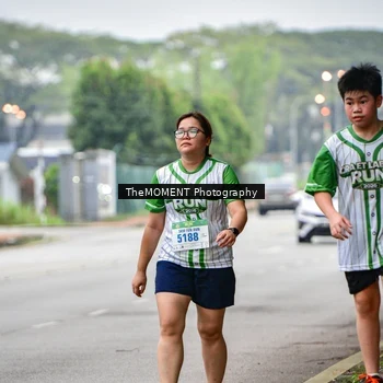 Runner Photo 8664668