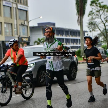 Runner Photo 8664684