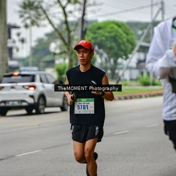 Runner Photo 8664725
