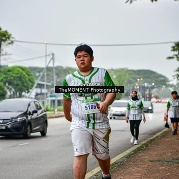 Runner Photo 8664764