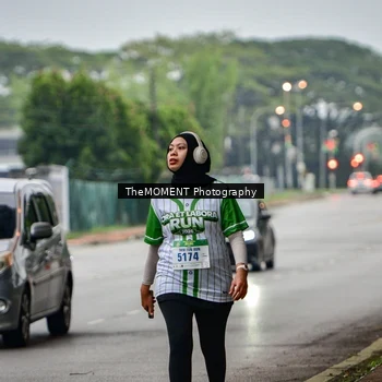 Runner Photo 8664769