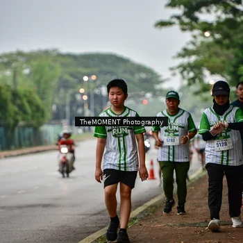 Runner Photo 8664791