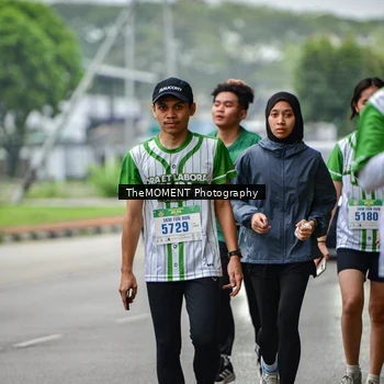 Runner Photo 8664798