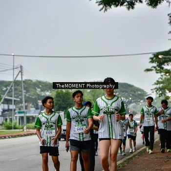 Runner Photo 8664805
