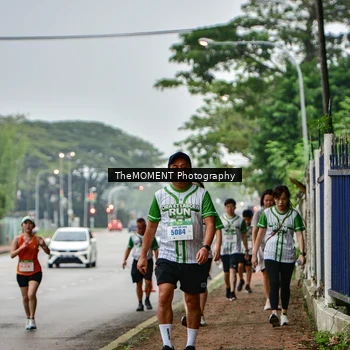 Runner Photo 8664831