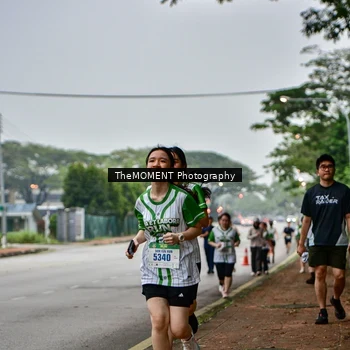 Runner Photo 8664842