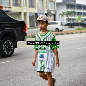 Runner Photo 8664912