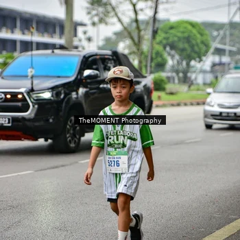 Runner Photo 8664918