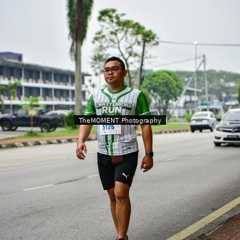 Runner Photo 8664941