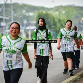 Runner Photo 8664956