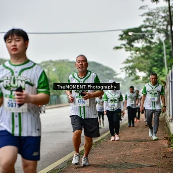 Runner Photo 8664978