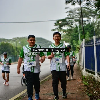 Runner Photo 8664991