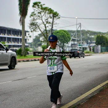 Runner Photo 8665002